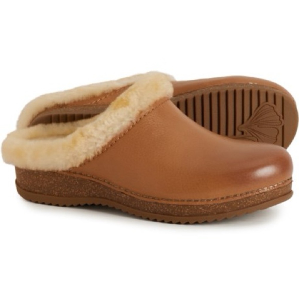 Dansko Tan Leather Shearling-Lined Clogs